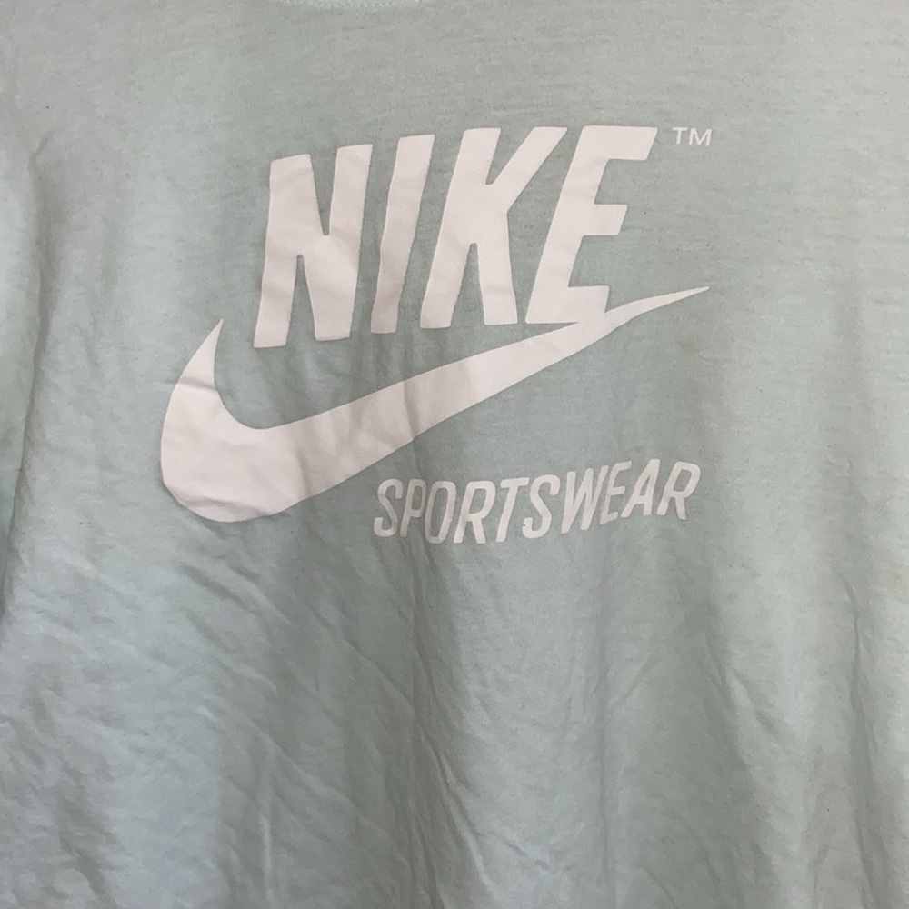 Men’s nike t-shirts size medium. - Picture 2 of 2
